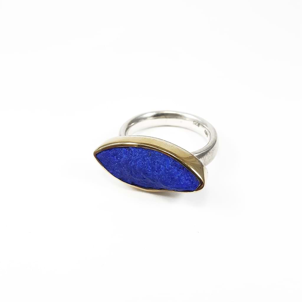 Mary Margoni. Oval Ring with rough Lapis Lazuli