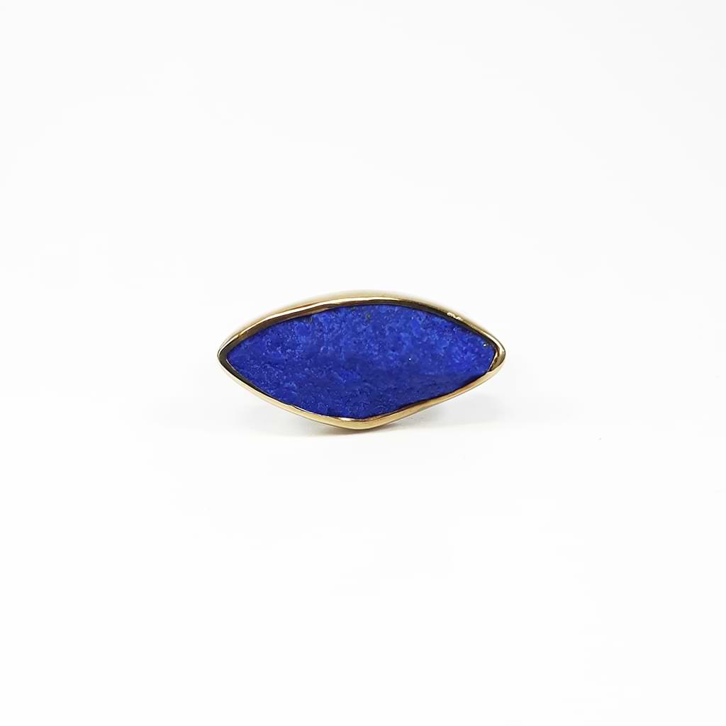 Mary Margoni. Oval Ring with rough Lapis Lazuli. Front View