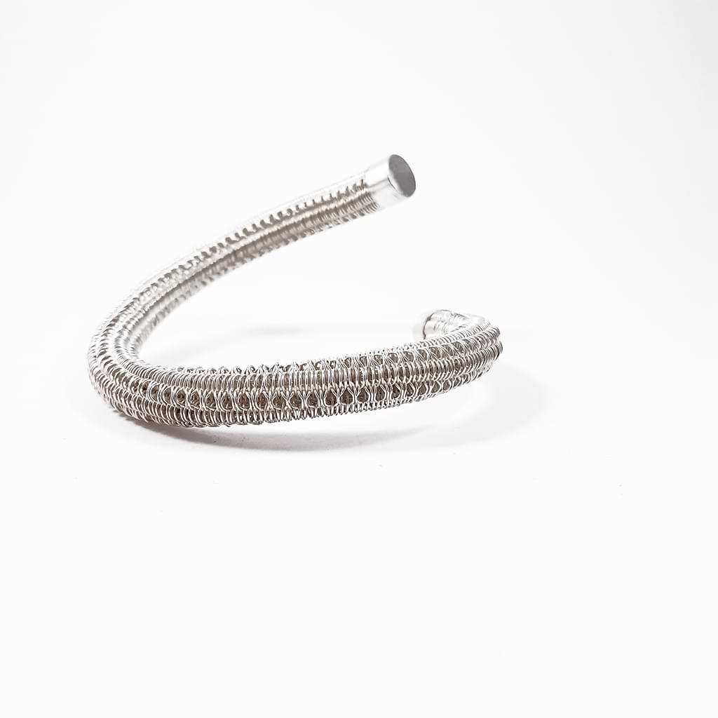 Myrsini Bezourgianni, cylindrical silver bracelet, maltesing 